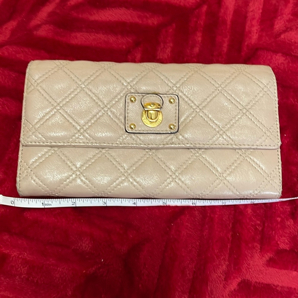 Marc Jacob’s leather wallet